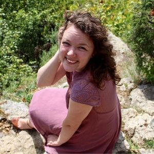 Meet your Posher, Lael